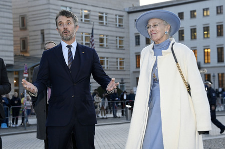 Fototermin mit Königin Margrethe II. von Dänemark und Kronprinz Frederik von Dänemark in Berlin