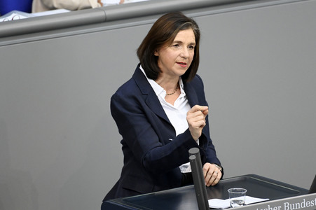2. Sitzung des Deutschen Bundestages in Berlin