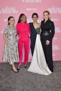 Serienpremiere 'The Sex Lives of College Girls' in Los Angeles