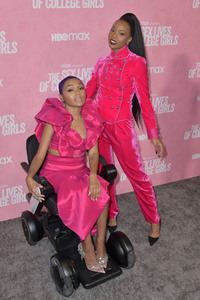 Serienpremiere 'The Sex Lives of College Girls' in Los Angeles