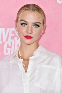 Serienpremiere 'The Sex Lives of College Girls' in Los Angeles