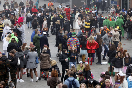 Karneval Sessionseröffnung in Köln