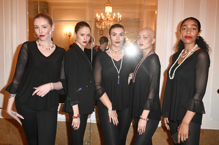 Jubiläumsshow der Schmuckdesignerin Gabriele Iazzetta in Berlin