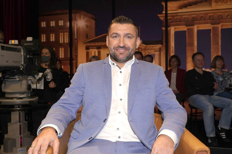 Talkshow 'Riverboat' in Berlin