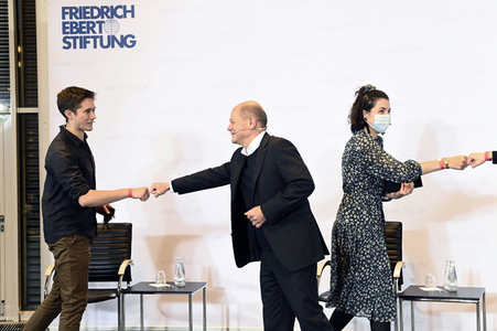 Treffen von Olaf Scholz mit Klimaaktivisten in Berlin