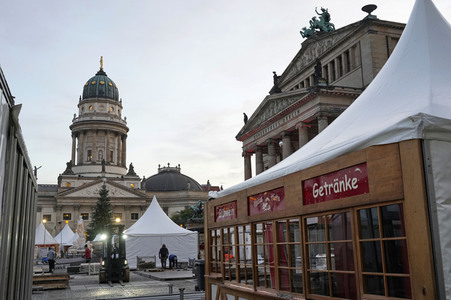 Aufbau der Weihnachtsmärkte in Berlin