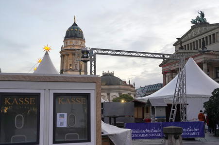 Aufbau der Weihnachtsmärkte in Berlin