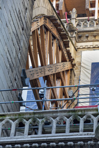 Wiederaufbau der Kathedrale Notre-Dame de Paris