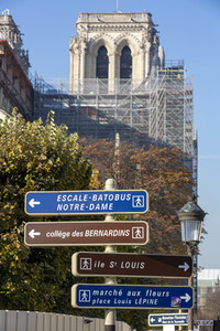 Wiederaufbau der Kathedrale Notre-Dame de Paris