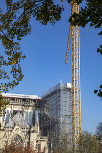 Wiederaufbau der Kathedrale Notre-Dame de Paris