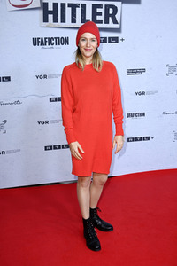 Serienpremiere 'Faking Hitler' in Berlin