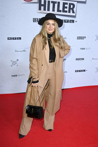 Serienpremiere 'Faking Hitler' in Berlin