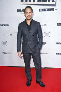 Serienpremiere 'Faking Hitler' in Berlin