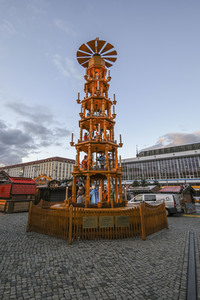 Weihnachtsmarkt-Aus in Dresden