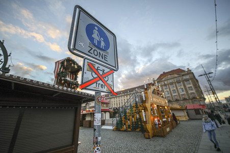 Weihnachtsmarkt-Aus in Dresden