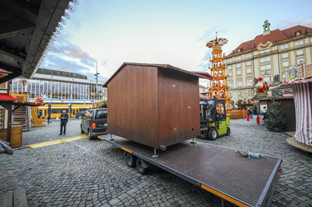 Weihnachtsmarkt-Aus in Dresden