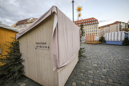 Weihnachtsmarkt-Aus in Dresden