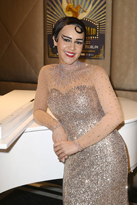 Pressekonferenz zur neu überarbeiteten Revue 'Berlin Berlin' in Berlin