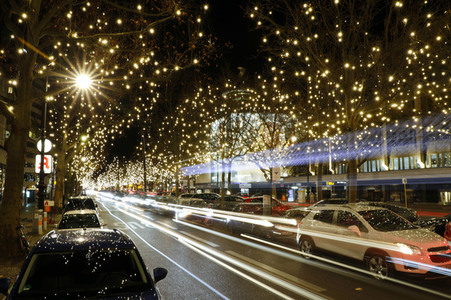 Weihnachtsbeleuchtung am Kudamm in Berlin
