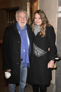 Theaterpremiere 'Schöne Bescherungen' in Berlin