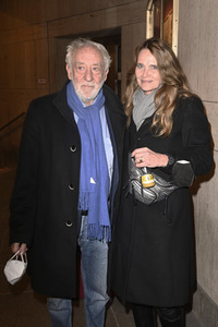 Theaterpremiere 'Schöne Bescherungen' in Berlin