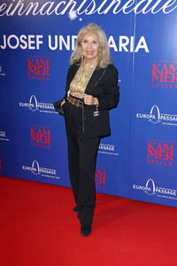 Theaterpremiere 'Josef und Maria' in Hamburg