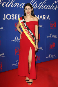 Theaterpremiere 'Josef und Maria' in Hamburg