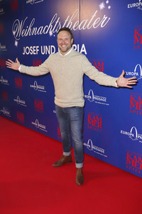 Theaterpremiere 'Josef und Maria' in Hamburg