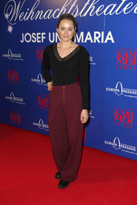 Theaterpremiere 'Josef und Maria' in Hamburg