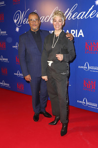 Theaterpremiere 'Josef und Maria' in Hamburg