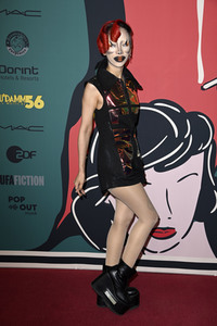 Musicalpremiere 'Ku'damm 56 - Das Musical' in Berlin
