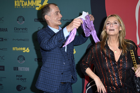 Musicalpremiere 'Ku'damm 56 - Das Musical' in Berlin