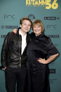 Musicalpremiere 'Ku'damm 56 - Das Musical' in Berlin