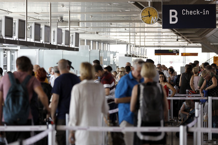 Symbolfoto Köln Bonn Airport vor der Pandemie