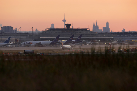 Symbolfoto Köln Bonn Airport vor der Pandemie