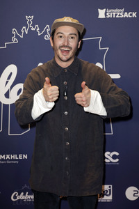 Silvestershow 'Celebrate at the Gate - Willkommen 2022' in Berlin