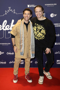 Silvestershow 'Celebrate at the Gate - Willkommen 2022' in Berlin