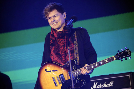 Silvestershow 'Celebrate at the Gate - Willkommen 2022' in Berlin