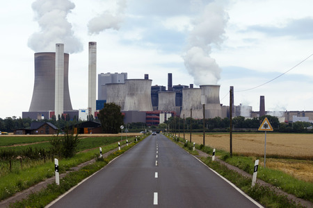 Das Braunkohle-Kraftwerk Niederaußem