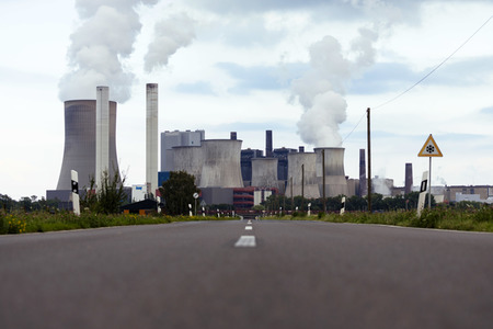 Das Braunkohle-Kraftwerk Niederaußem