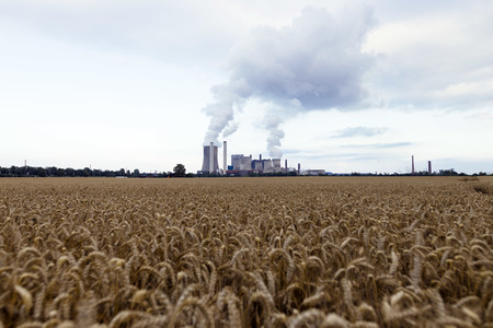 Das Braunkohle-Kraftwerk Niederaußem