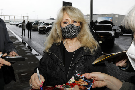 Abreise von Bonnie Tyler aus Berlin