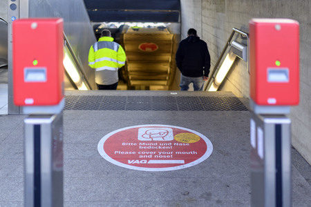 Symbolfoto 3G in Bus und Bahn