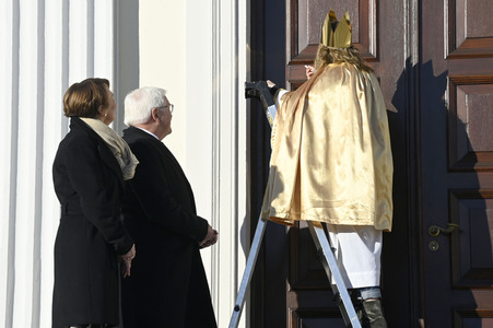 Frank-Walter Steinmeier empfängt die Sternsinger in Berlin
