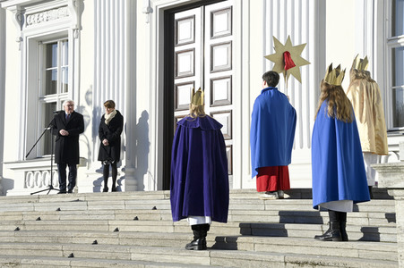 Frank-Walter Steinmeier empfängt die Sternsinger in Berlin