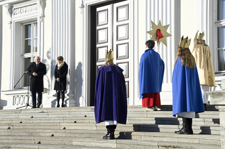 Frank-Walter Steinmeier empfängt die Sternsinger in Berlin