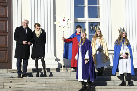 Frank-Walter Steinmeier empfängt die Sternsinger in Berlin
