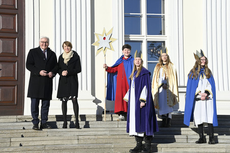 Frank-Walter Steinmeier empfängt die Sternsinger in Berlin