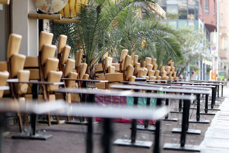 Symbolfoto 2G-plus-Regel in der Gastronomie