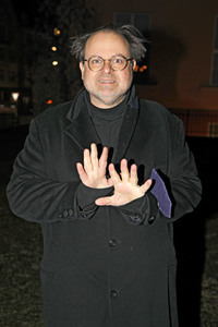 Theaterpremiere 'Rent a Friend' in Berlin